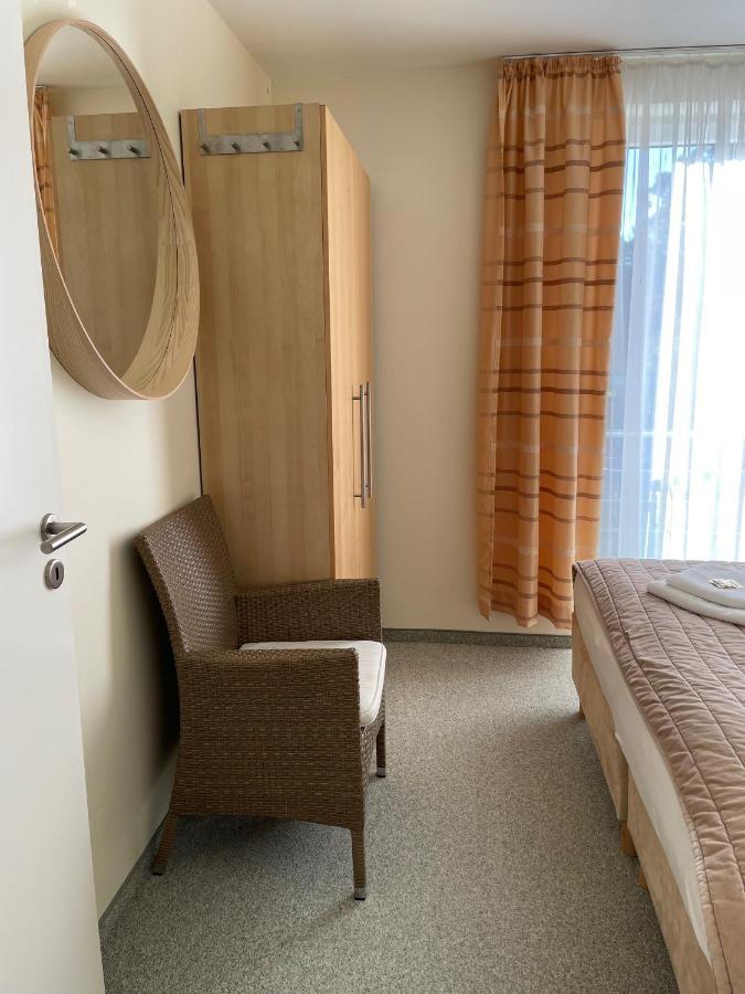 Lakeview Appartements Цойтен Экстерьер фото
